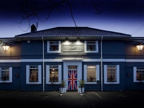 The Lambton Worm Hotel Честър-ле-Стрийт Екстериор снимка